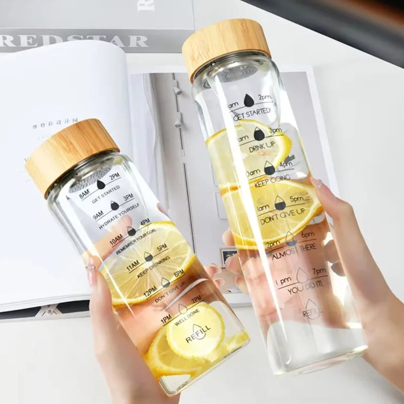 1000Ml Bamboo Wood Lid Time Marker Borosilicate Glass Bottle Tea Fruit Infuser Water Bottle with Stainless Steel Filter Gift Cup