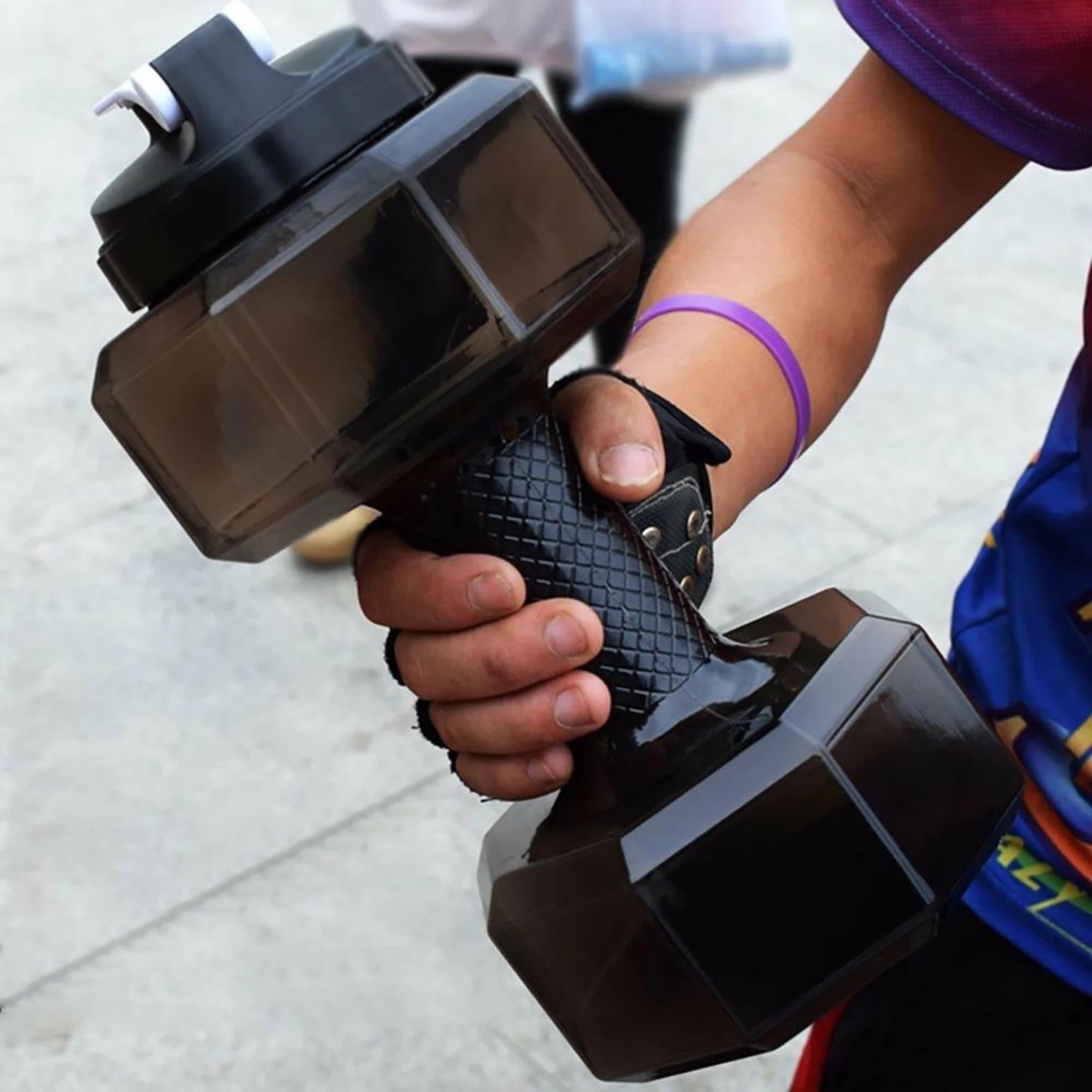2.2L Dumbbell-Shaped Water Bottle - Large Capacity Sports Kettle for Fitness and Workouts - Portable and Durable Design